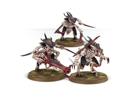 Warhamme 40,000 Tyranid Warriors