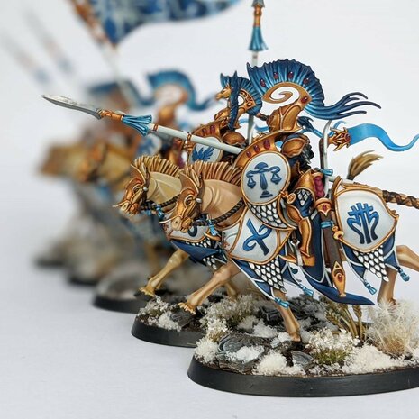 Warhammer Age of Sigmar Vanari Dawnriders